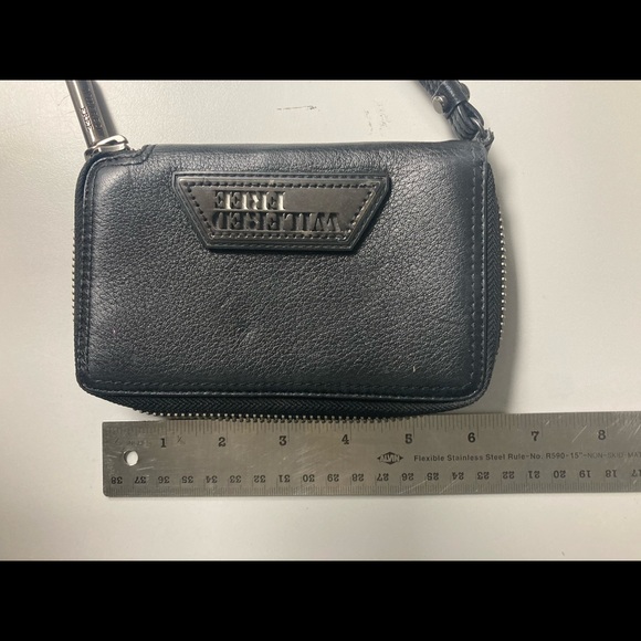 ARITZIA WALLET - Picture 6 of 6